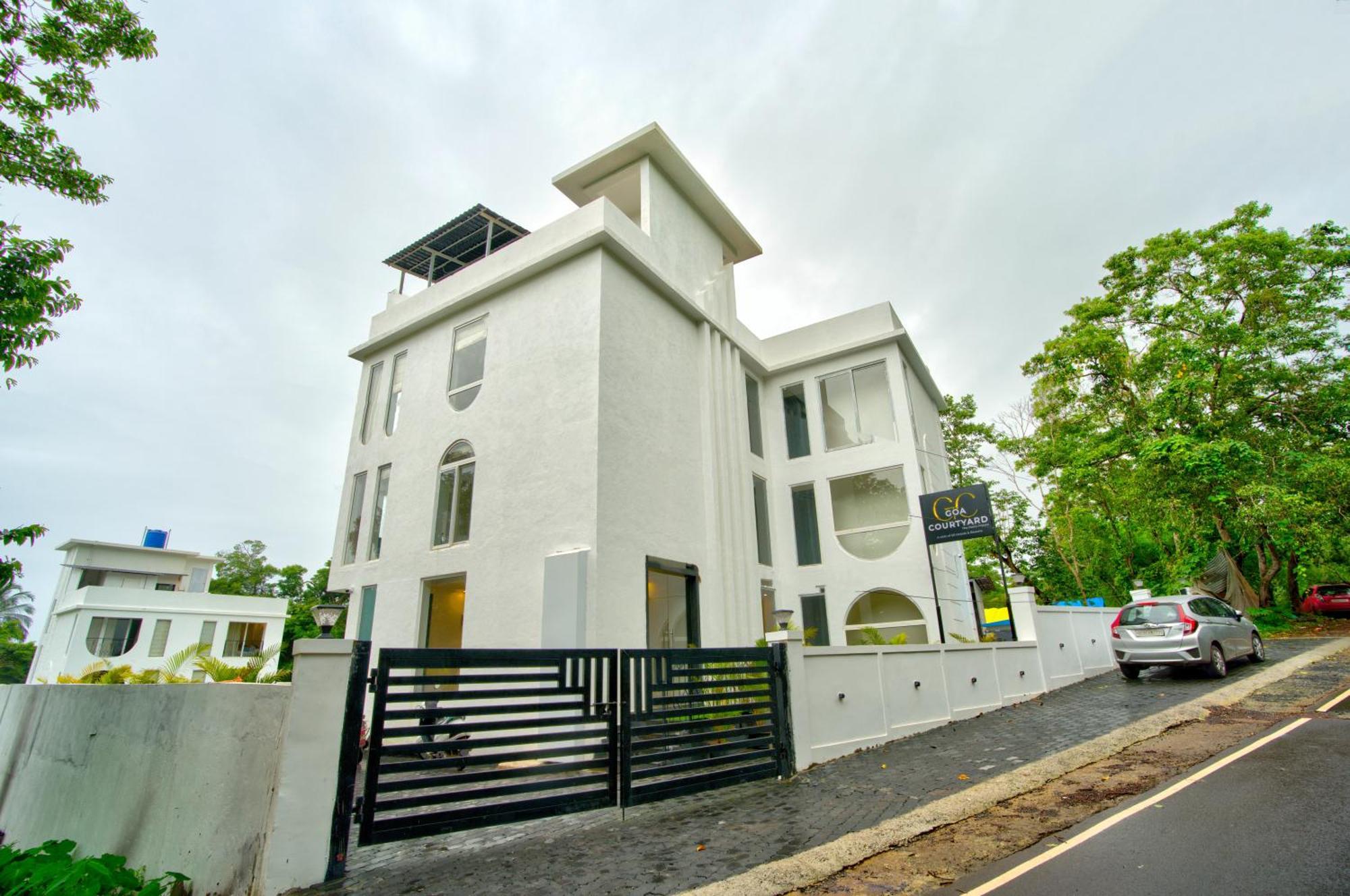 Goa Courtyard By The Porto Arpora Hotel Baga Ngoại thất bức ảnh